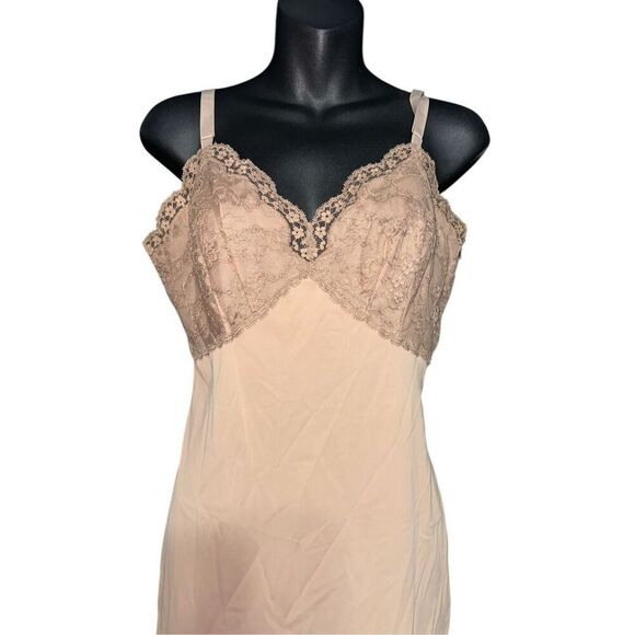 VINTAGE ARTEMIS tan W LACE & SATIN TRIM NYLON FULL SLIP SIZE 34 FULL SLIP (appro - Picture 3 of 8